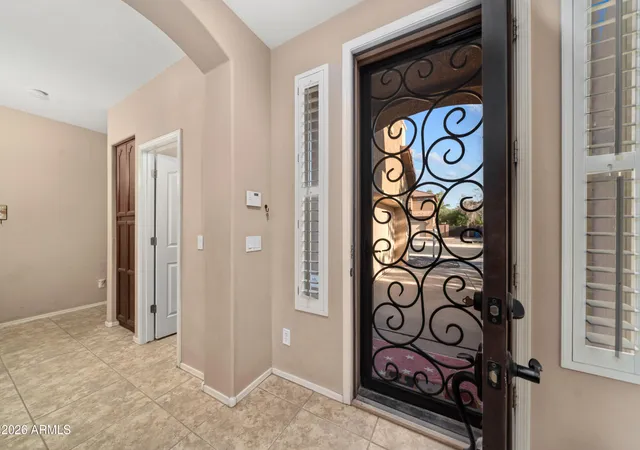 4th image of 742 E Kingbird Dr, Gilbert, AZ 85297 | MLS# 7024267