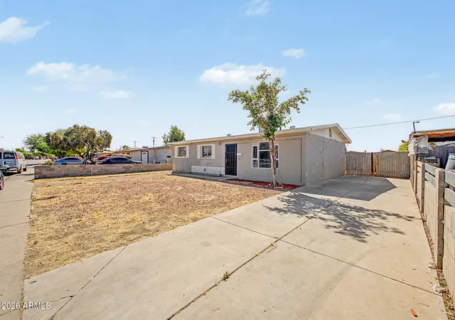 Homes for sale in Phoenix, AZ | 7619 W Clarendon Ave, Phoenix, AZ 85033 | MLS# 7020549