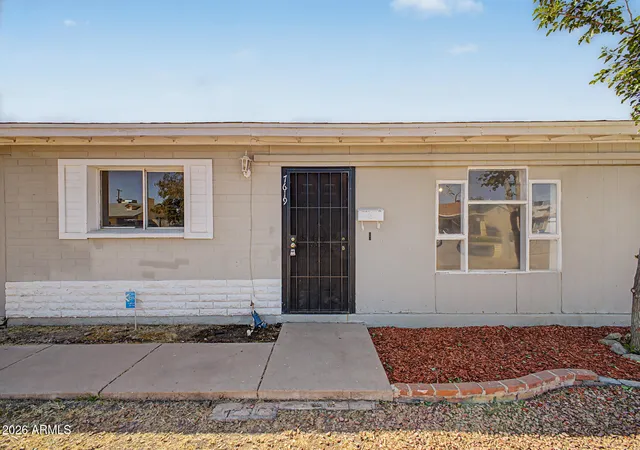 Homes for sale in Phoenix, AZ | 7619 W Clarendon Ave, Phoenix, AZ 85033 | MLS# 7020549
