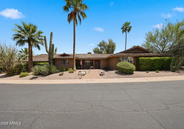 Photo 1 of Single family home for sale at 5525 E Lincoln Dr #105, Paradise Valley, AZ 85253 | MLS# 7022133 | Listing updated on 2026-09-25