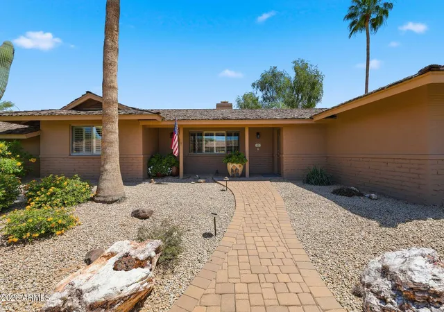 Photo 3 of Single family home for sale at 5525 E Lincoln Dr #105, Paradise Valley, AZ 85253 | MLS# 7022133 | Listing updated on 2026-09-25