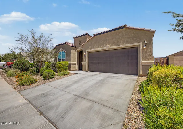 Photo 2 of Single family home for sale at 2529 N Camden Dr, Florence, AZ 85132 | MLS# 7022457 | Listing updated on 2026-09-24