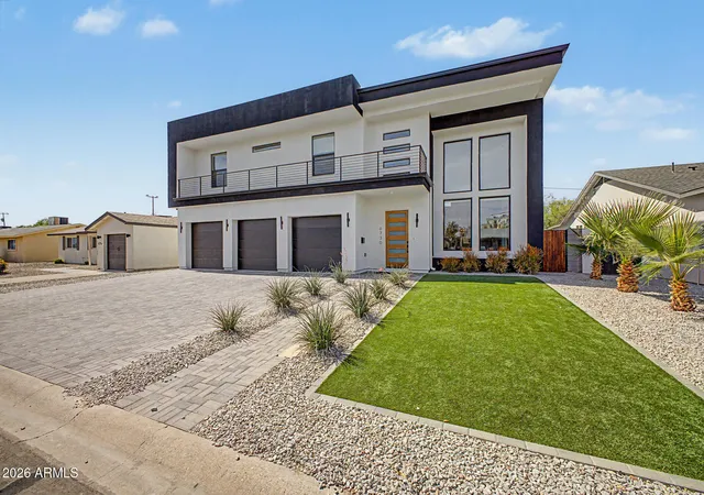 Photo 2 of Sale Pending at 6730 E 1st Avenue, Scottsdale, AZ 85251 | MLS# 7020754 | Listing updated on 2026-10-01