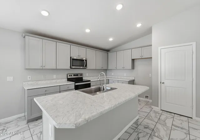 Photo 2 of Single family home for sale at 1981 N Lewis Pl, Casa Grande, AZ 85122 | MLS# 7023818 | Listing updated on 2026-10-07