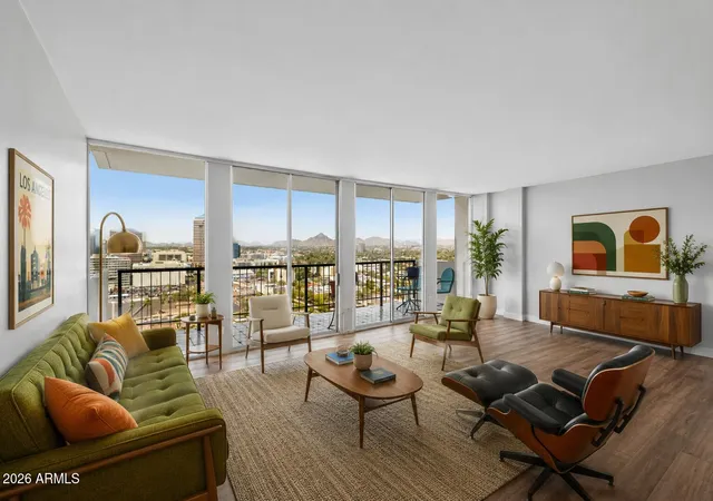 2nd image of 2323 N Central Ave #Unit 1906, Phoenix, AZ 85004 | MLS# 7040485