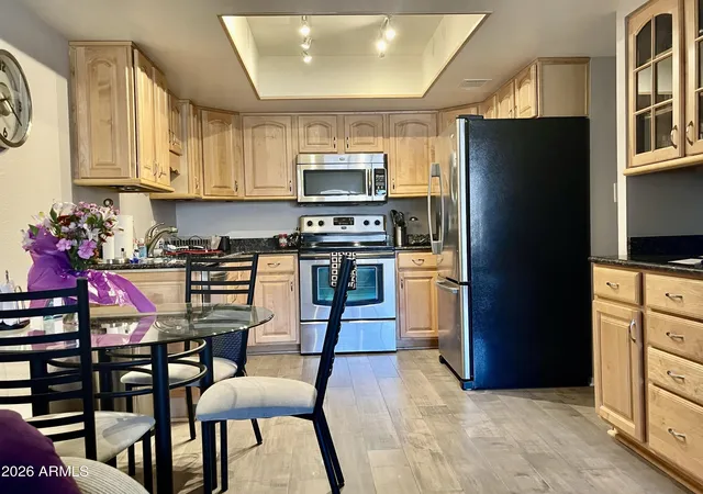 2nd image of 7910 E Camelback Rd #302, Scottsdale, AZ 85251 | MLS# 7023064