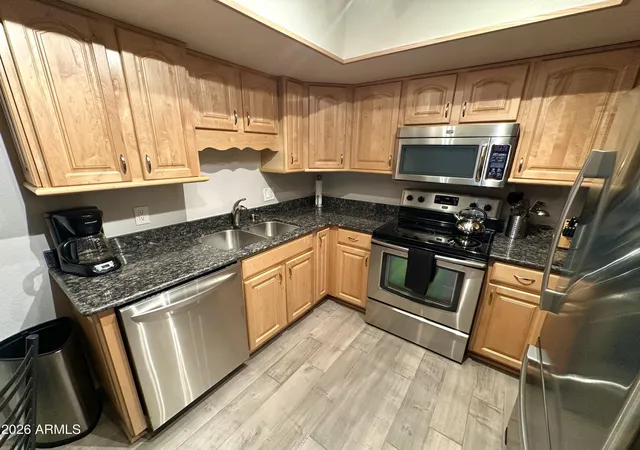 5th image of 7910 E Camelback Rd #302, Scottsdale, AZ 85251 | MLS# 7023064