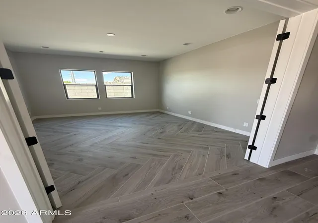 7th image of 329 N Silverado St, Gilbert, AZ 85234 | MLS# 7022025