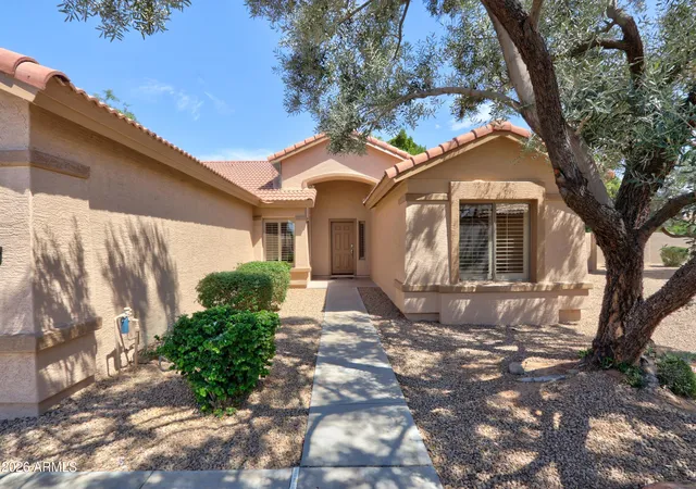 Photo 4 of Single family home for sale at 14740 W Pinchot Ct, Goodyear, AZ 85395 | MLS# 7027918 | Listing updated on 2026-08-11