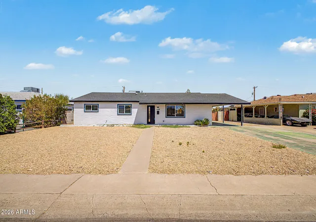 Homes for sale in Phoenix, AZ | 2232 W San Miguel Ave, Phoenix, AZ 85015 | MLS# 7022478