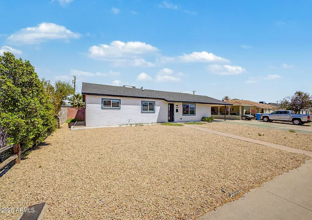 Homes for sale in Phoenix, AZ | 2232 W San Miguel Ave, Phoenix, AZ 85015 | MLS# 7022478