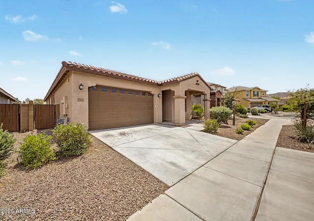 Homes for sale in Phoenix, AZ | 7019 S 13th Wy, Phoenix, AZ 85042 | MLS# 7028369