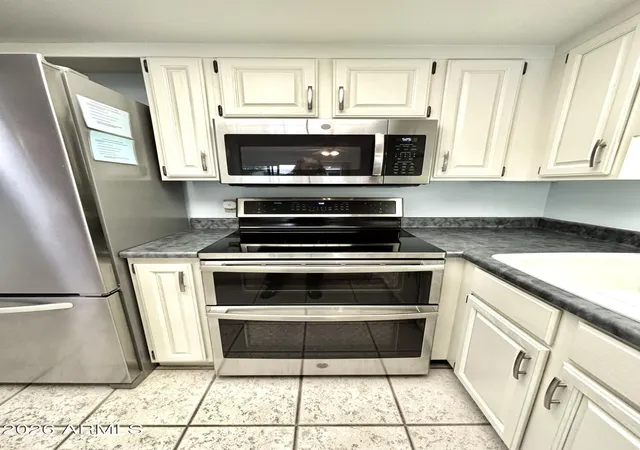 5th image of 10330 W Thunderbird Blvd #A132, Sun City, AZ 85351 | MLS# 7022898