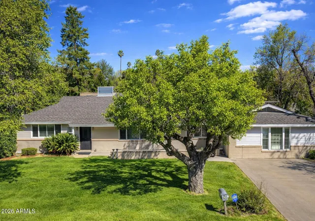 1st image of 1532 W Loma Ln, Phoenix, AZ 85021 | MLS# 7025175