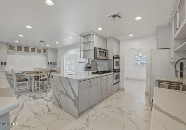 3rd image of 1532 W Loma Ln, Phoenix, AZ 85021 | MLS# 7025175