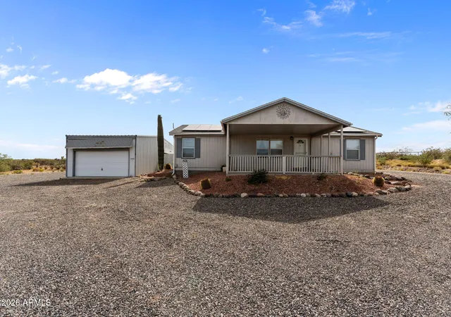 1st image of 27650 S Clydesdale Ave, Congress, AZ 85332 | MLS# 7022589