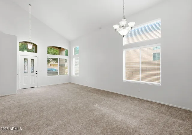 4th image of 3725 W Saint Anne Ave, Phoenix, AZ 85041 | MLS# 7024002