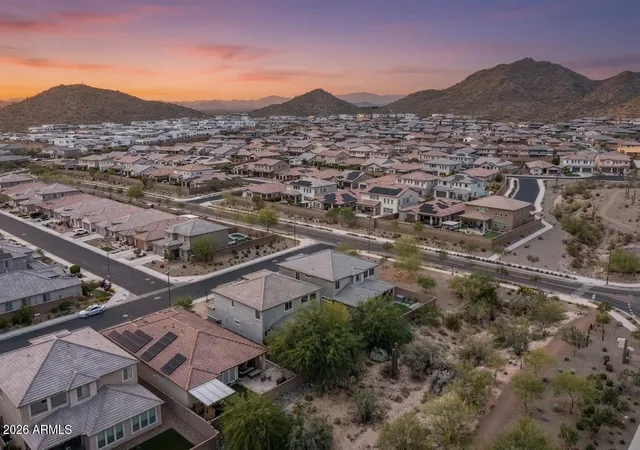 36th image of 27201 N 71st Ln, Peoria, AZ 85383 | MLS# 7023389