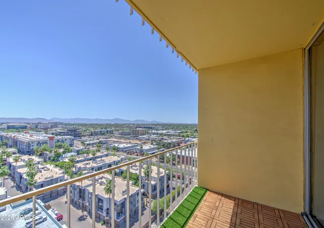 Homes for sale in Phoenix, AZ | 207 W Clarendon Avenue, Phoenix, AZ 85013 | Houzeo