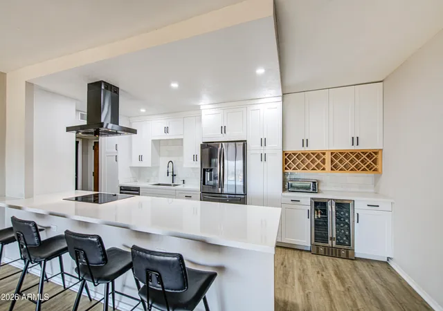 Homes for sale in Phoenix, AZ | 207 W Clarendon Ave #14A, Phoenix, AZ 85013 | MLS# 7022825