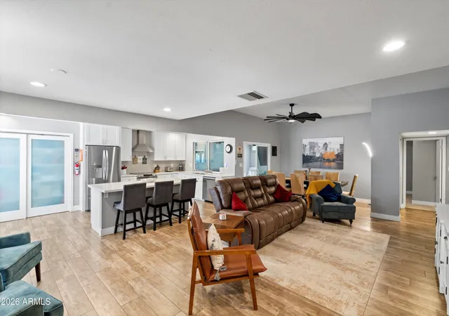 Photo 3 of Townhouse for sale at 8726 E Devonshire Ave, Scottsdale, AZ 85251 | MLS# 7022104 | Listing updated on 2026-09-04