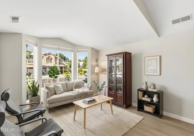 Photo 4 of Single family home for sale at 5321 W Linda Ln, Chandler, AZ 85226 | MLS# 7022091 | Listing updated on 2026-09-04