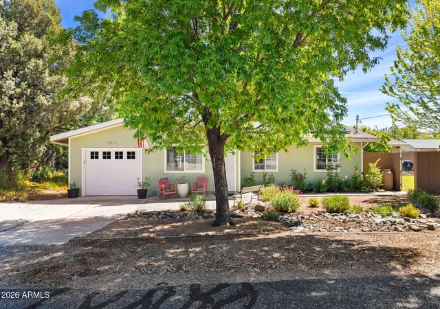 Photo 1 of Single family home for sale at 1917 Margaret St, Prescott, AZ 86301 | MLS# 7022360 | Listing updated on 2026-10-06