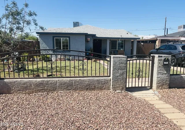 2nd image of 104 W Pueblo Ave, Phoenix, AZ 85041 | MLS# 7029131