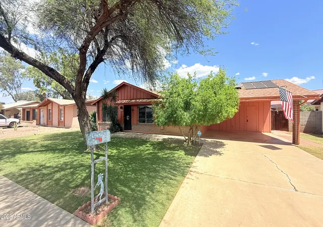 Photo 4 of Single family home for sale at 4135 N 88th Avenue, Phoenix, AZ 85037 | MLS# 7023911 | Listing updated on 2026-06-27