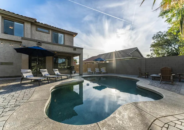 Photo 3 of Single family home for sale at 1250 E Indigo St, Gilbert, AZ 85298 | MLS# 7024079 | Listing updated on 2026-08-11