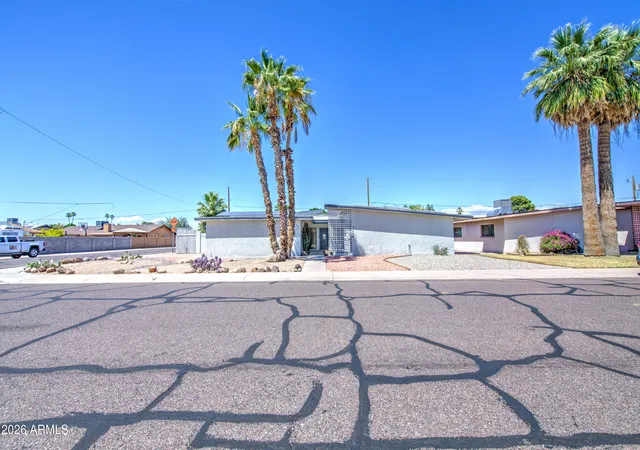 Homes for sale in Phoenix, AZ | 2048 W Joan De Arc Ave, Phoenix, AZ 85029 | MLS# 7023071