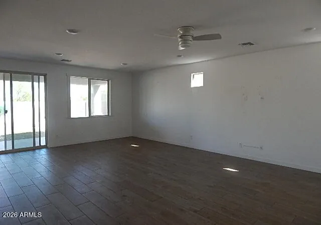 Homes for sale in Surprise, AZ | 16924 W Fetlok Trl, Surprise, AZ 85387 | MLS# 7022686