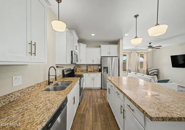 Photo 4 of Single family home for sale at 17575 W Country Clb Ter, Surprise, AZ 85387 | MLS# 7031078 | Listing updated on 2026-09-19