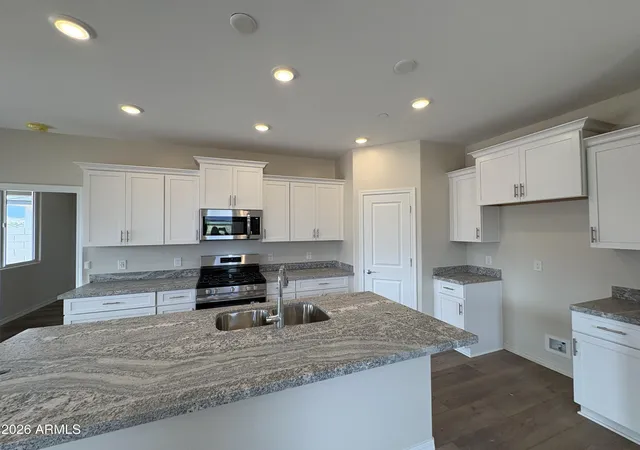 Photo 3 of Single family home for sale at 992 Annas Ave, Cottonwood, AZ 86326 | MLS# 7026238 | Listing updated on 2026-09-09