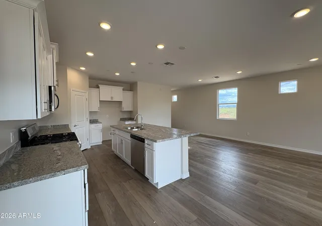 Photo 3 of Single family home for sale at 992 Annas Ave, Cottonwood, AZ 86326 | MLS# 7026238 | Listing updated on 2026-09-09