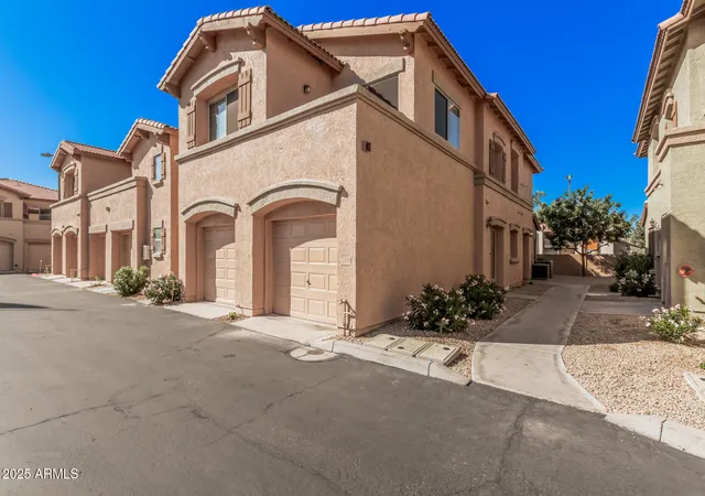 1st image of 805 S Sycamore St #203, Mesa, AZ 85202 | MLS# 7028514