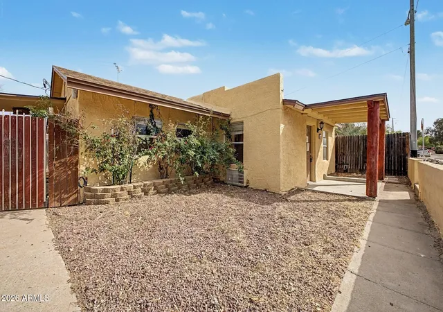 Homes for sale in Wickenburg, AZ | 389 W Navajo St, Wickenburg, AZ 85390 | MLS# 7022767
