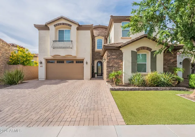 Photo 2 of Single family home for sale at 634 W Ranch Rd, Gilbert, AZ 85233 | MLS# 7022854 | Listing updated on 2026-07-09