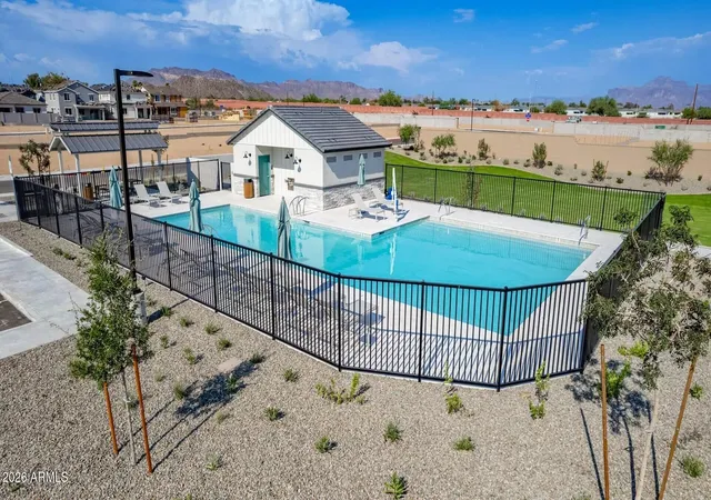 Photo 4 of Sale Pending at 513 N 89th Place, Mesa, AZ 85207 | MLS# 7023932 | Listing updated on 2026-08-11