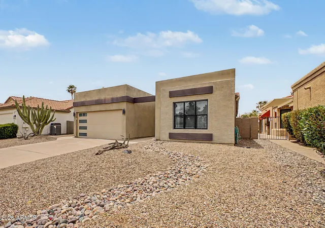 Homes for sale in Sun Lakes, AZ | 26430 S Ribbonwood Dr, Sun Lakes, AZ 85248 | MLS# 7024880