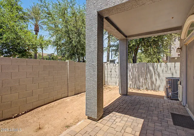 Homes for sale in Tempe, AZ | 2401 E Rio Salado Parkway, Tempe, AZ 85288 | Houzeo