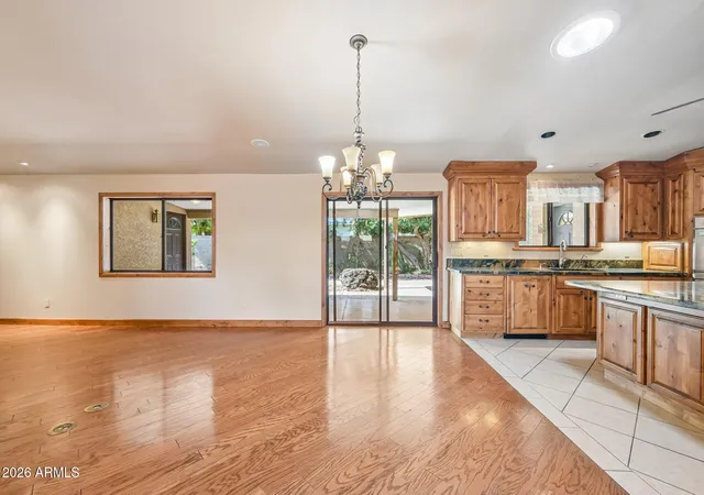 Photo 3 of Sale Pending at 5040 E Shaw Butte Dr, Scottsdale, AZ 85254 | MLS# 7028295 | Listing updated on 2026-09-03