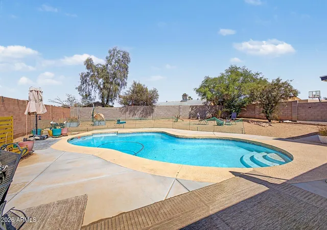 5th image of 5211 S 43Rd Pl, Phoenix, AZ 85040 | MLS# 7023984