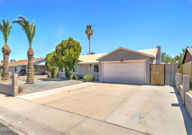 Homes for sale in Phoenix, AZ | 7937 W Meadowbrook Ave, Phoenix, AZ 85033 | MLS# 7028771