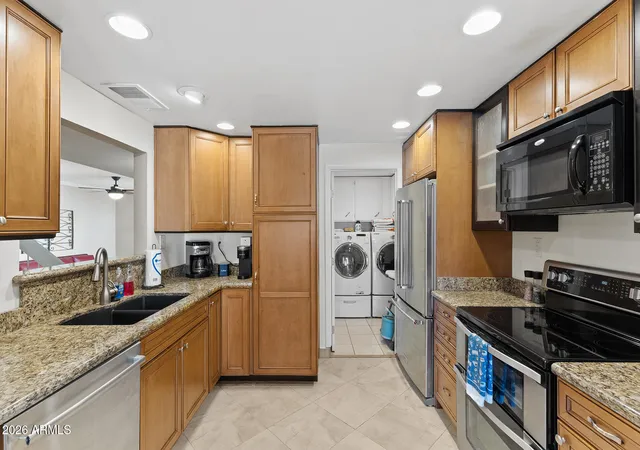 Photo 3 of Townhouse for sale at 5634 N 79th Way #5, Scottsdale, AZ 85250 | MLS# 7024828 | Listing updated on 2026-08-24