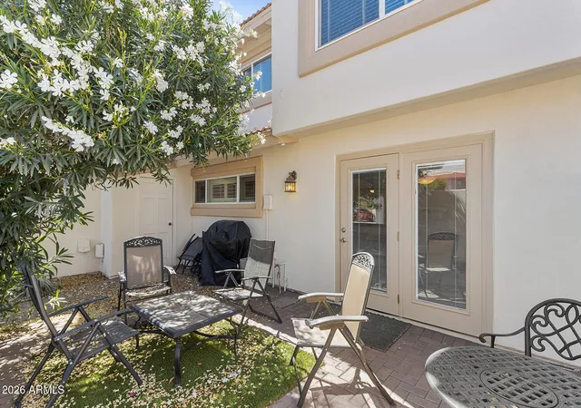 Photo 4 of Townhouse for sale at 5634 N 79th Way #5, Scottsdale, AZ 85250 | MLS# 7024828 | Listing updated on 2026-08-24