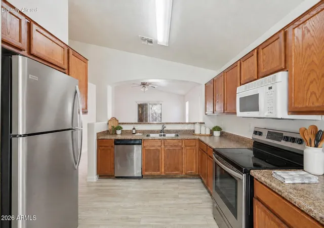 2nd image of 318 N 21st Cir, Coolidge, AZ 85128 | MLS# 7043725