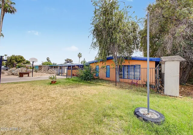 Photo 3 of Single family home for sale at 1019 E Northview Ave, Phoenix, AZ 85020 | MLS# 7029518 | Listing updated on 2026-08-23