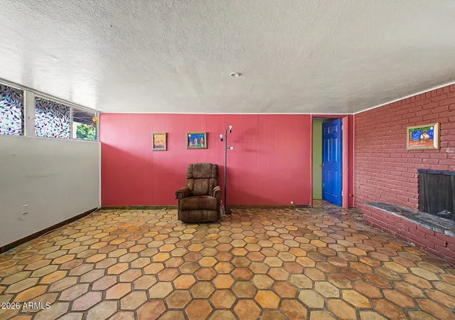 Photo 4 of Single family home for sale at 1019 E Northview Ave, Phoenix, AZ 85020 | MLS# 7029518 | Listing updated on 2026-10-19