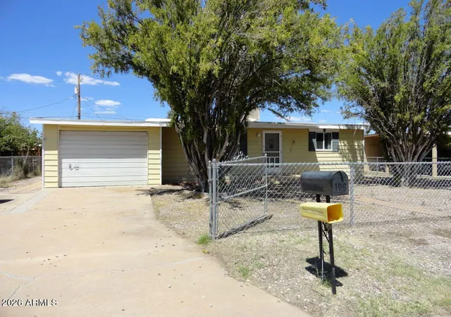 Homes for sale in Huachuca City, AZ | 109 E Yuma St, Huachuca City, AZ 85616 | MLS# 7023732